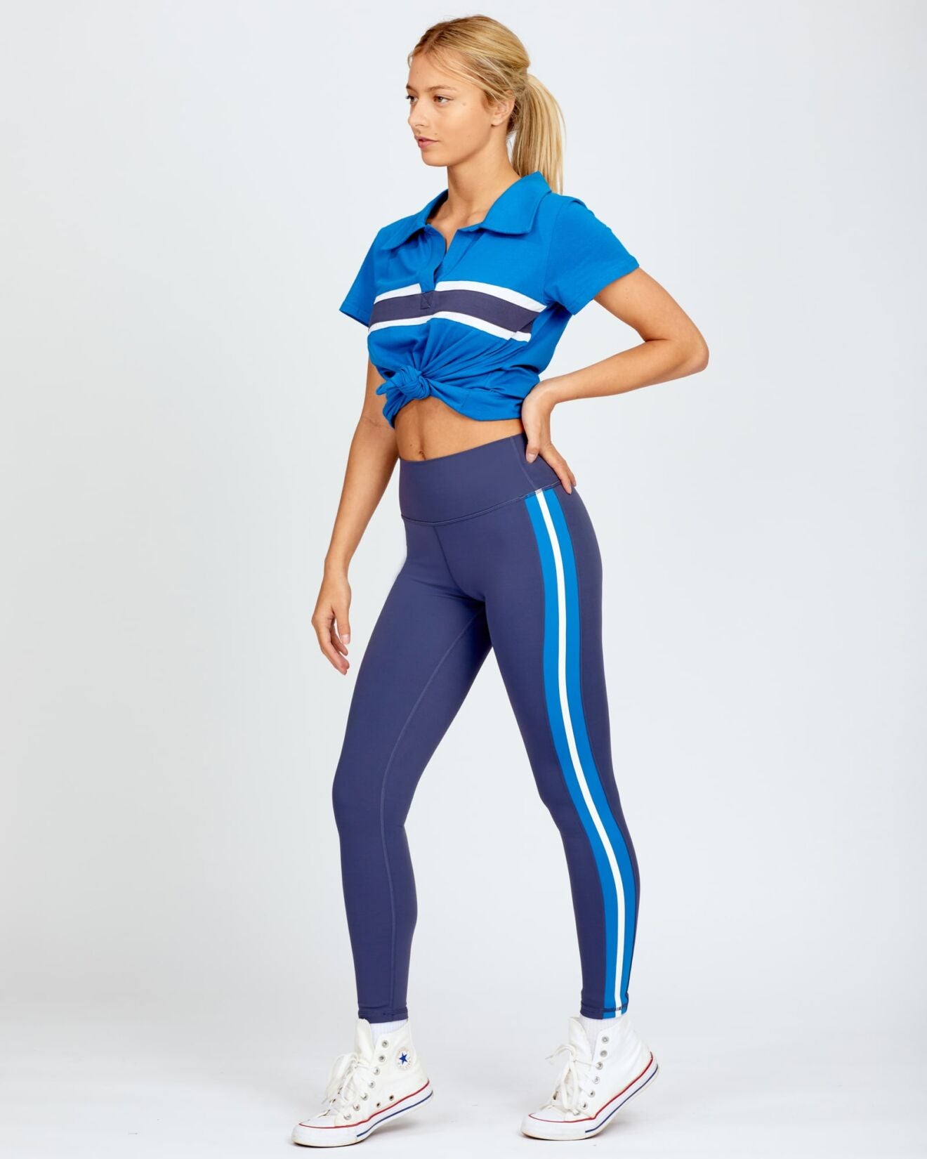 Blu Leggings Feature Min